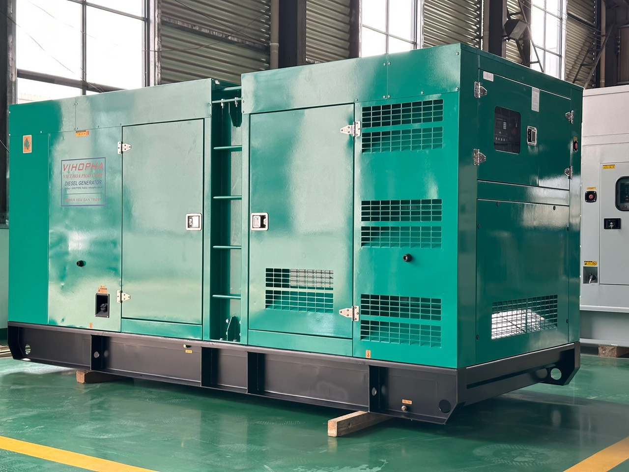 Máy phát điện Cummins